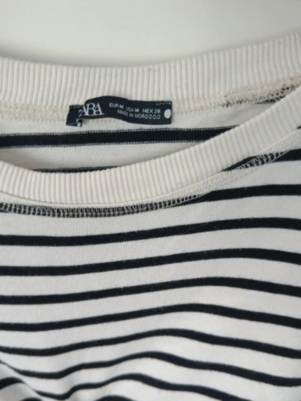 Zara Breton Top – Size M - Picture 2 of 3